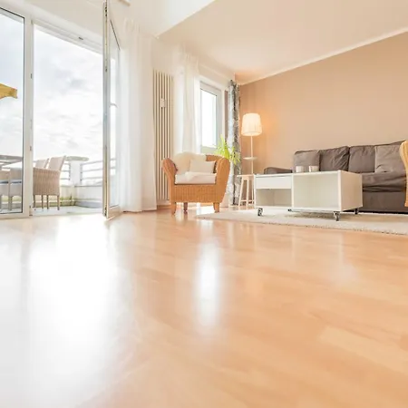 Penthouse Strandduene Mit Meerblick Quarto em Acomodações Particulares Sassnitz